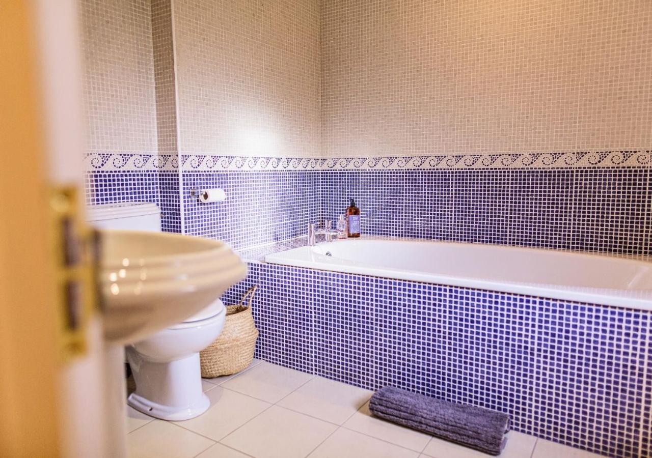 Charming 3Bd Cotswolds Family Retreat Villa Bourton-on-the-Water Bagian luar foto