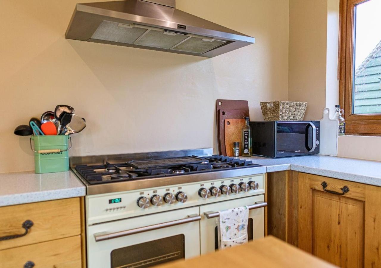 Charming 3Bd Cotswolds Family Retreat Villa Bourton-on-the-Water Bagian luar foto